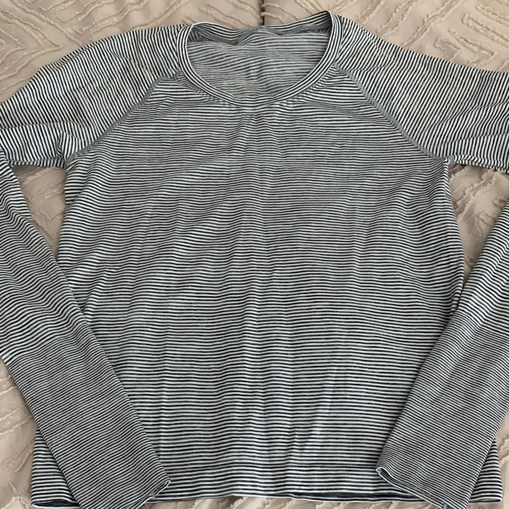 Lululemon Swiftly Tech Long Sleeve